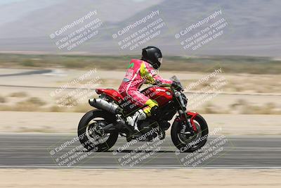 media/May-25-2025-TrackXperience (Sun) [[393a69de75]]/Level 1/Session 5 (Speed Pans)/